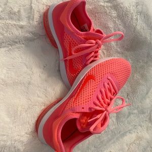 Like New Nike AirMax Pink/Neon Women’s size 8